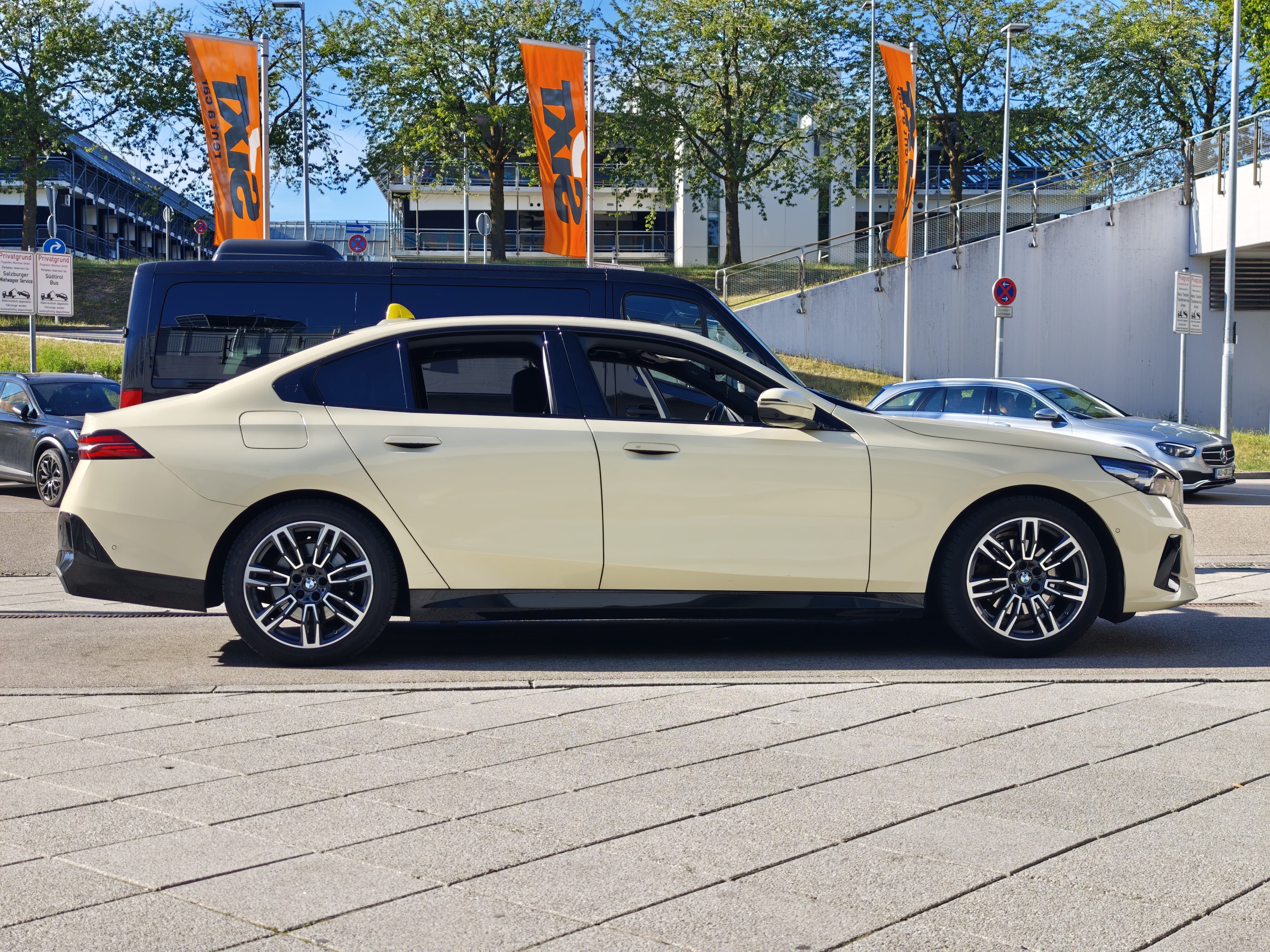 BMW 5er Taxi Çakmak Can München